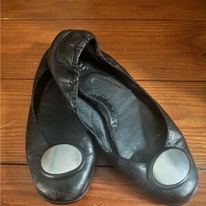 BORN Black Leather Ballet Flats with Silver Accents